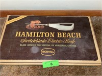 VINTAGE HAMILTON BEACH ELECTRIC KNIFE- USED