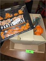 3 HALLOWEEN PUMPKIN LIGHTS-NIB, SCARECROW LIGHTS