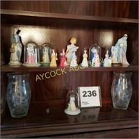 AVON figurines & 2 glass vases