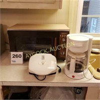Toaster oven, "George Forman" grill & coffee maker