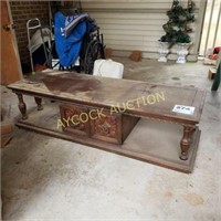 Coffee table with cabinet