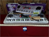 Big Fun BF-530B2 Electronic Keyboard