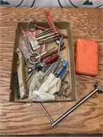 Miscellaneous parts and tools