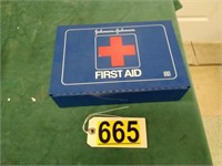 1990 Metal First Aid Kit