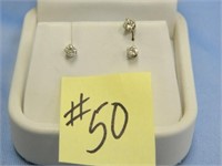 14kt, .9gr., White Gold Diamond Pierced Earrings