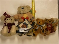 (4) Various Boyds Bears