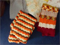 25 PIECE BLANKETS-PILLOWS-AFGHANS