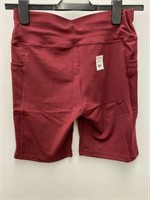 WOMEN'S CYCLING SHORTS SIZE MEDIUM