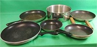 5 frying pans 8"-12" and one cooking pot 10"