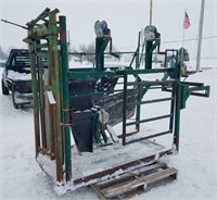 Cattle Hoof Trimming Chute