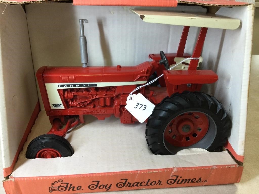 I & I Tractor & Gas Engine Club Farm Toy Sale 2-25