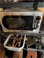 Ge Microwave Rotisserie Oven.