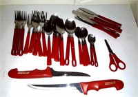 Qty of Red Handled Cutlery