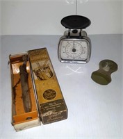 Old Cooking Thermometer& Scale