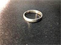Sterling silver ring band