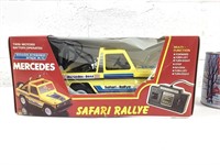 Voiture radioguidée Safari Rallye à piles