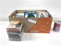 150 CD's musicaux dont Blink 182 -