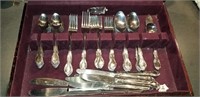 SET OF STAINLESS FLATWARE