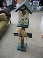 BIRD HOUSE DECOR