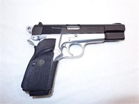 Browning H.P.practical, 40 S&W with 2 mags