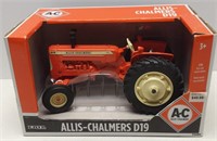 1/16 Ertl Allis-Chalmers D19 Tractor In Box