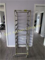 Aluminum tray rack on rollers