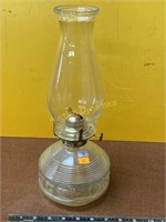 Clear Oil Lamp w/clear chimney