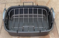 Large kitchen aid roasting pan