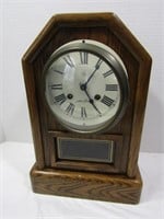 Seth Thomas Mantle Clock w/Key--10" x 14 1/2"