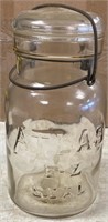 VINTAGE GLASS E-Z SEAL JAR WITH WIRE BAIL LID