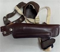 LEATHER GUN HOLSTER OF SOME KIND WILL SHIP