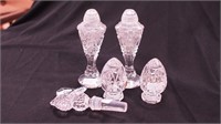 Five pieces of crystal: pair of tall crystal cut
