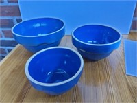 Set of 3 Red Wing blue stoneware bowls (5" 6" 7