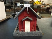 Red Barn Birdhouse / Feeder