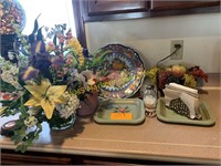 Decorative Plates and Misc Flowers