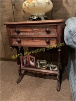 Wooden End Table/Night Stand