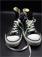 Converse Chuck Taylor All Star shoes - size 9.5