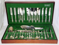 Oneida Silver Plate Grille Viande Cutlery Set.