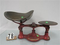 FAIRBANKS NO. 3 CAST IRON BALANCE SCALE: