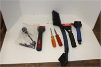 Misc Tools & Ice Scrapers