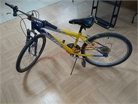 Huffy 24" mountain bike bicycle