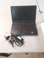 Dell latitude E5540 laptop computer - turns on