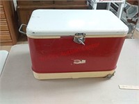 Vintage gibson metal cooler