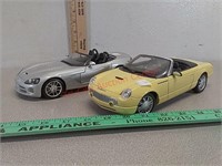 2 model cars