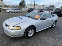 2000 Ford Mustang Base