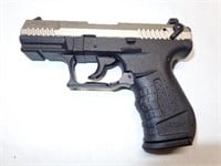 Walther P22 22LR with 2 mags