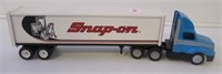 Snap-On semi. Measures: 10" L.