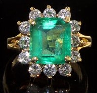 14kt Yellow Gold 5.10 ct  Emerald & Diamond Ring