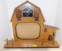 Barn Picture Frame/Clock (20 x 16 x 4)
