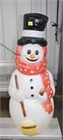 Plastic Outdoor Snowman Display (43")